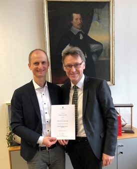 Dr. Gabor Janiga